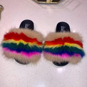 Women’s fur slides